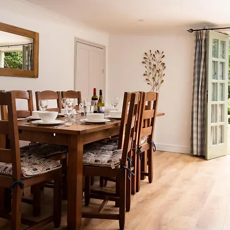 Holiday home Calliope House *