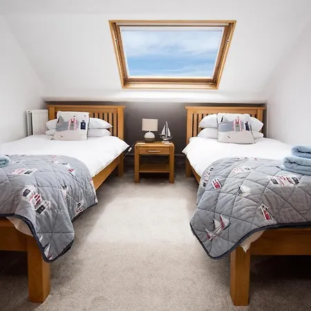 Holiday home Calliope House